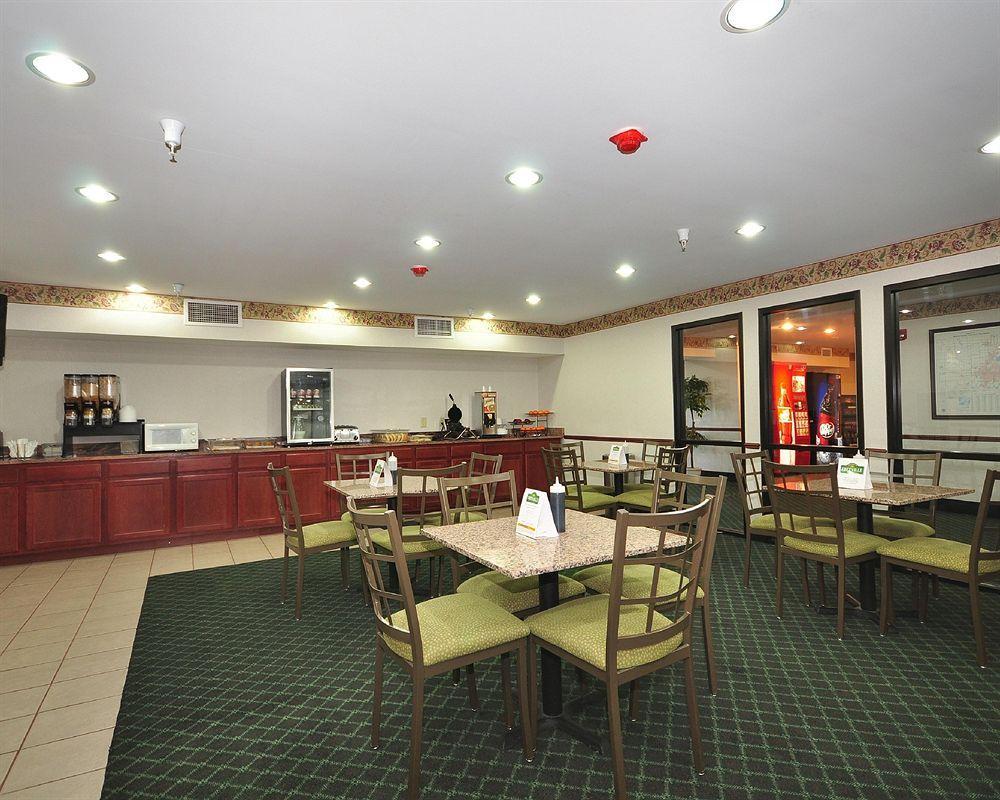 Quality Inn & Suites Loves Park Near Rockford Restaurang bild